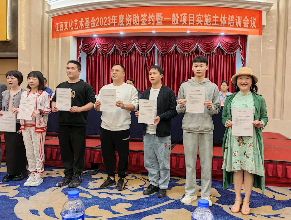 132d2058e5d54ba089bda0fab547537f.jpg 132d2058e5d54ba089bda0fab547537f.jpg