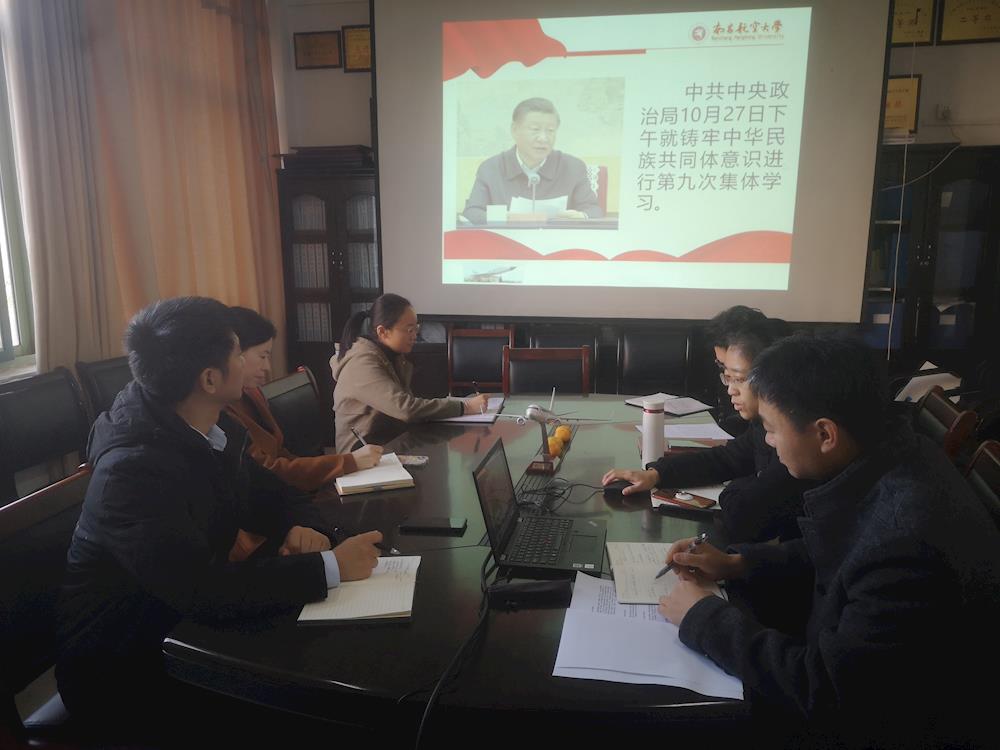 47d72cd21d334168ac7b61c3b4adfb4a.jpg 47d72cd21d334168ac7b61c3b4adfb4a.jpg